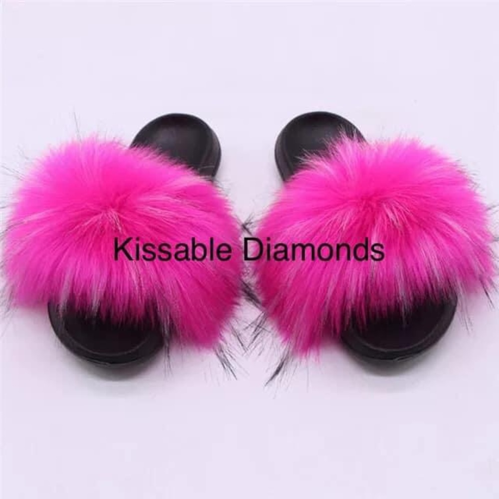 Fur slides - Picture 5 of 5